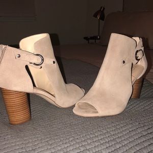 Sole Society tan suede sandals